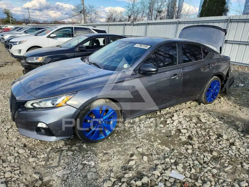 2022 Nissan ALTIMA photo