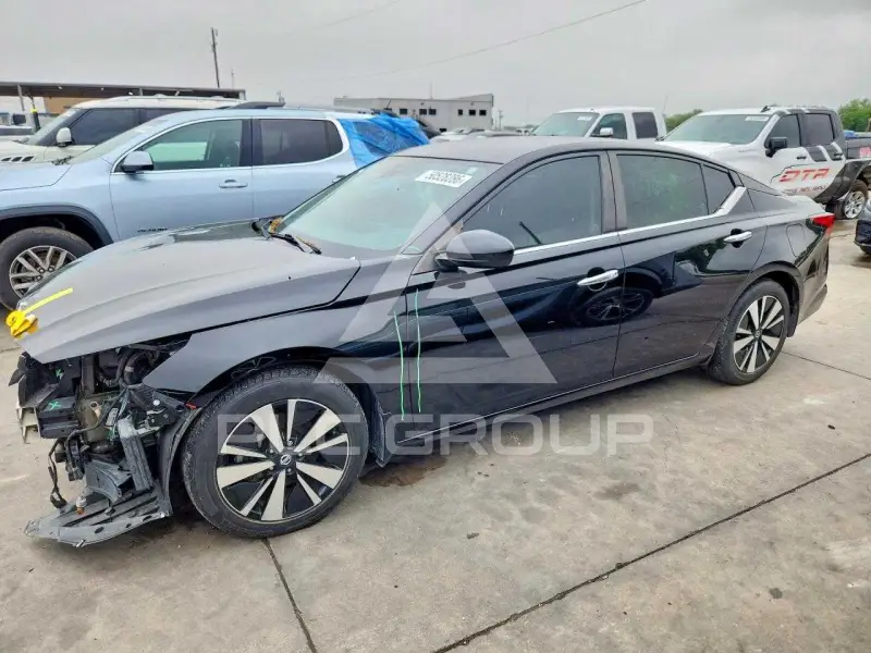 2022 Nissan ALTIMA фото