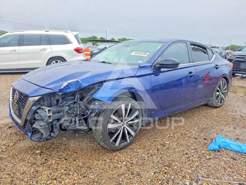2022 Nissan ALTIMA photo