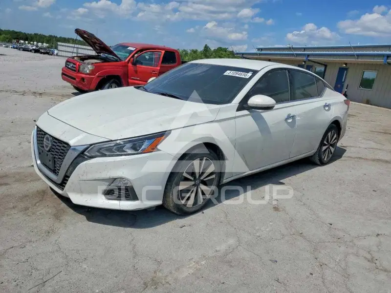2022 Nissan ALTIMA фото
