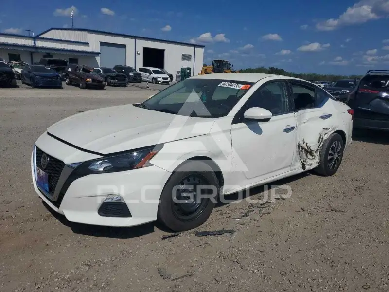 2022 Nissan ALTIMA фото