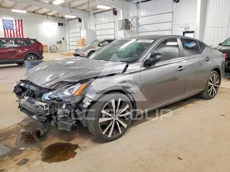 2022 Nissan ALTIMA фото