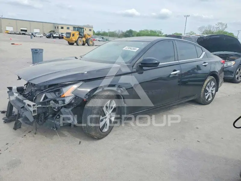 2022 Nissan ALTIMA фото