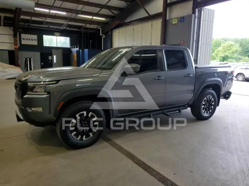 2022 Nissan FRONTIER photo