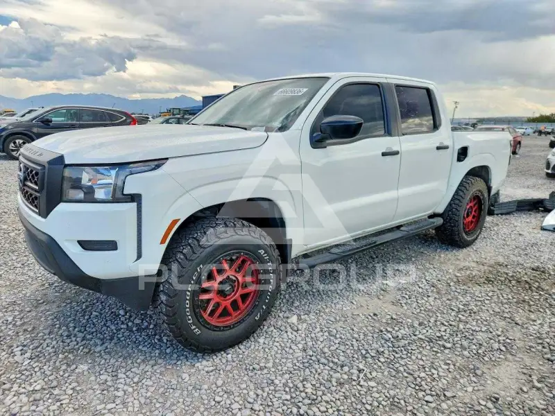 2022 Nissan FRONTIER фото