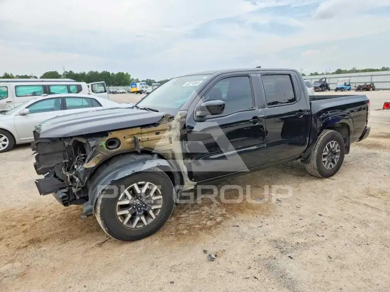 2022 Nissan FRONTIER фото