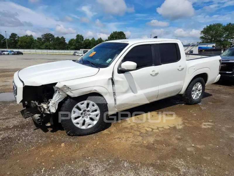 2022 Nissan FRONTIER photo