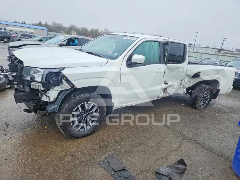 2022 Nissan FRONTIER фото