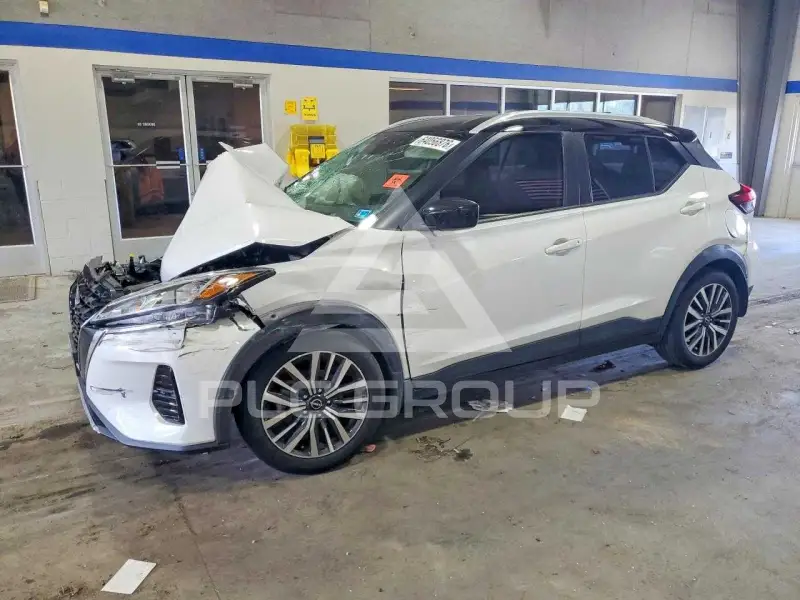 2022 Nissan KICKS фото
