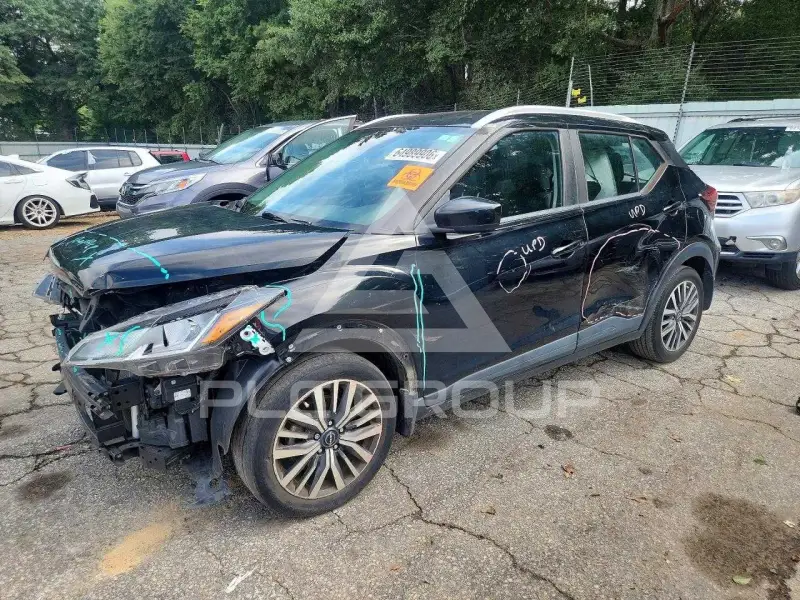2022 Nissan KICKS photo