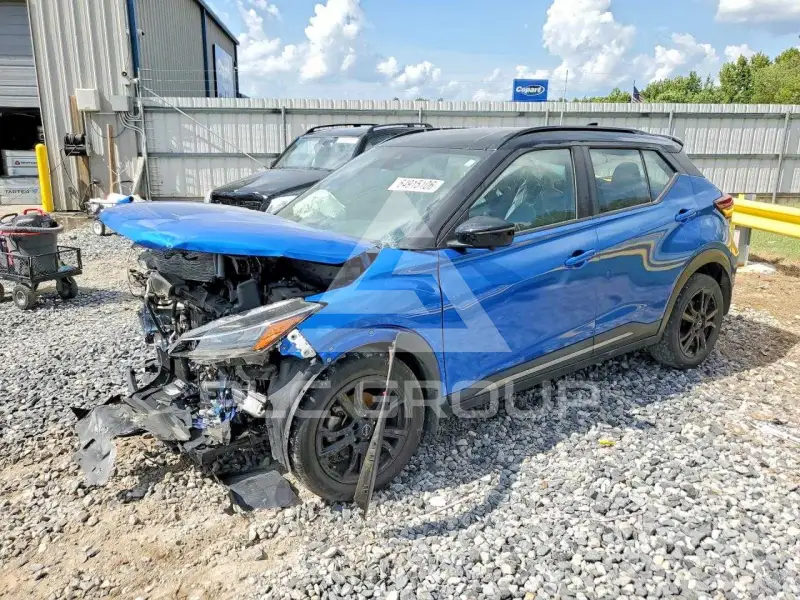 2022 Nissan KICKS photo