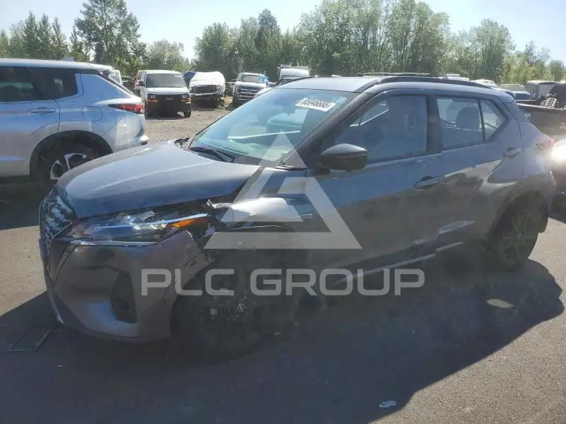 2022 Nissan KICKS фото