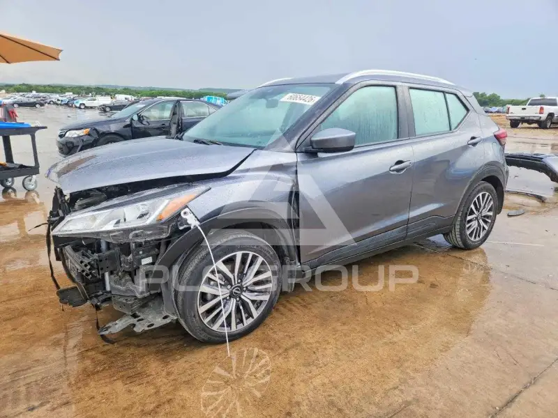 2022 Nissan KICKS photo