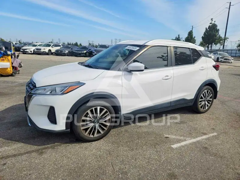 2022 Nissan KICKS photo