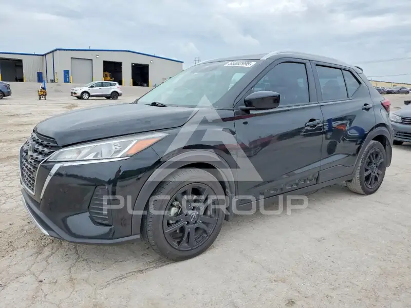 2022 Nissan KICKS фото