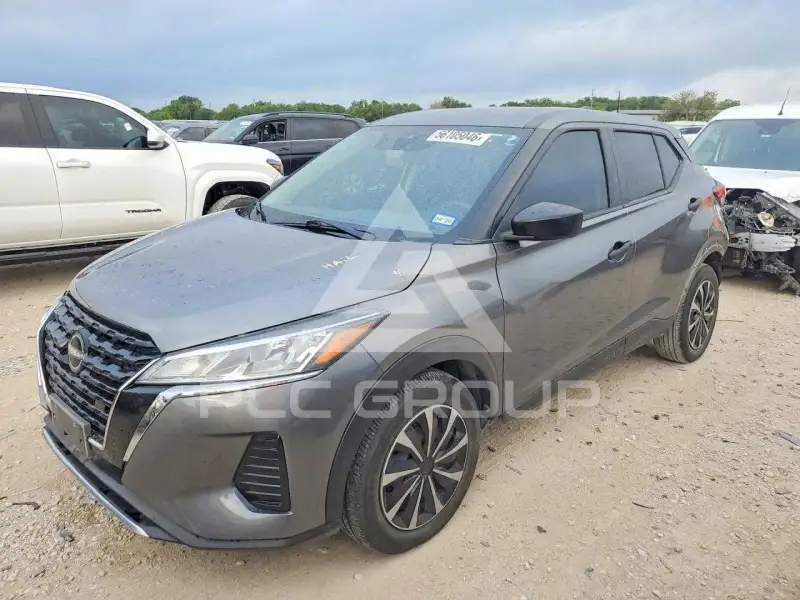 2022 Nissan KICKS фото