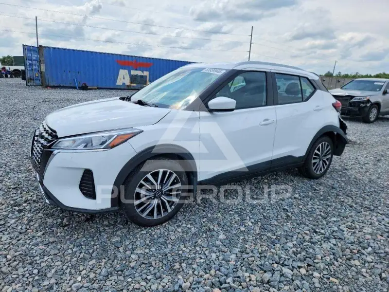 2022 Nissan KICKS фото