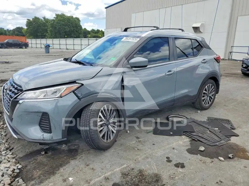 2022 Nissan KICKS photo