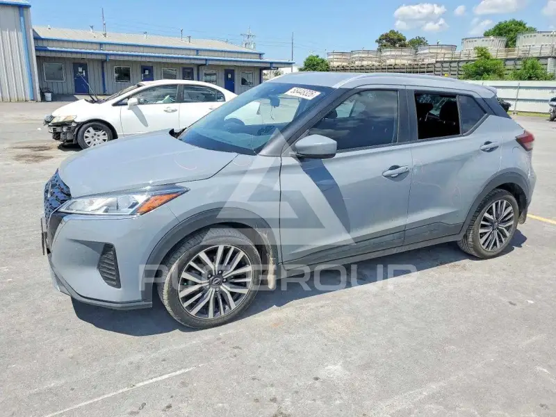 2022 Nissan KICKS фото