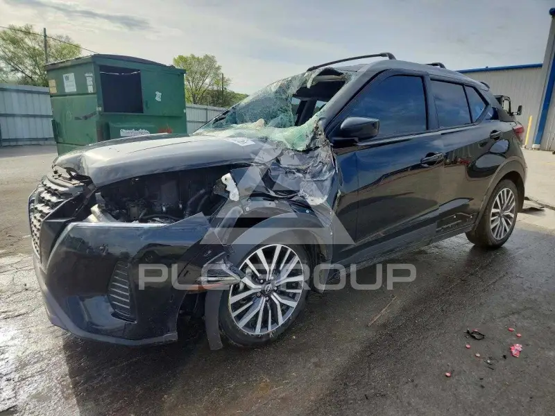 2022 Nissan KICKS photo