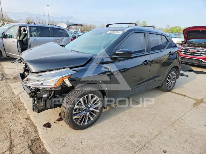 2022 Nissan KICKS фото