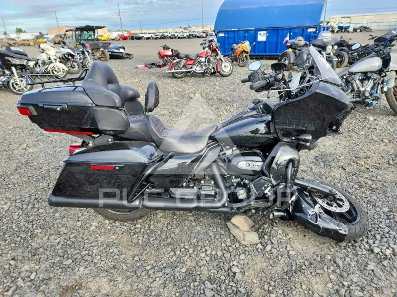 2022 Harley-Davidson  фото