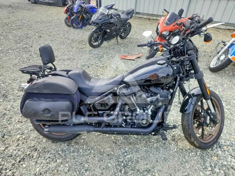 2022 Harley-Davidson  фото