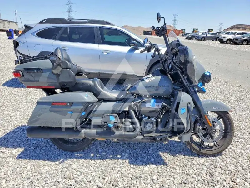 2022 Harley-Davidson FL фото