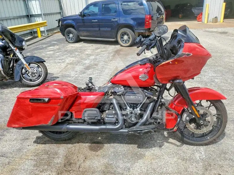 2022 Harley-Davidson FL photo