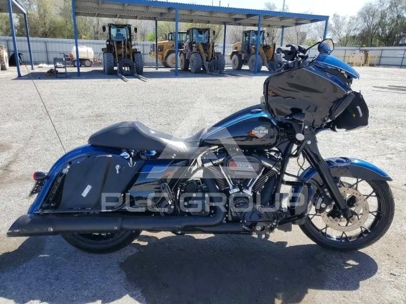 2022 Harley-Davidson FL photo
