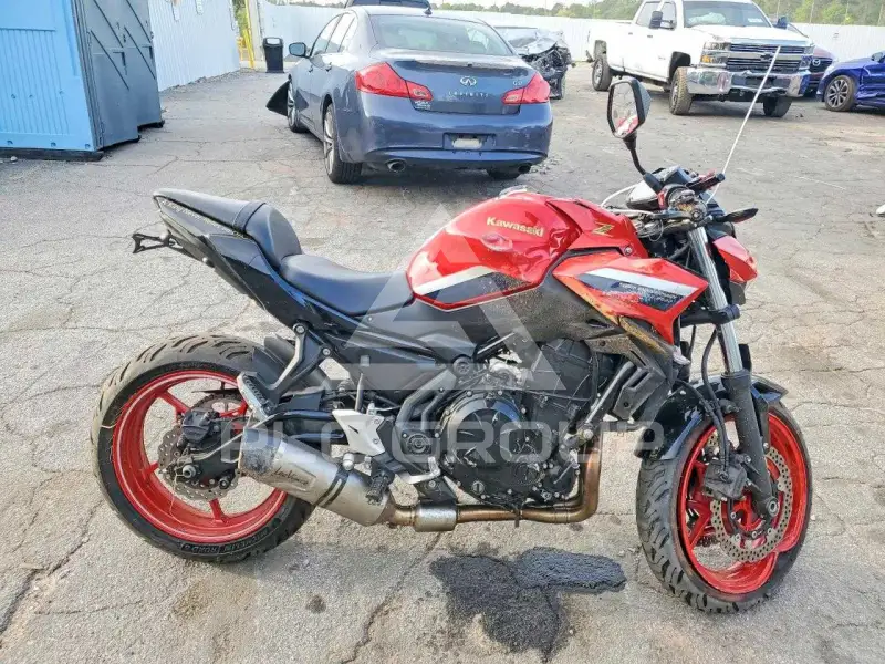 2022 Kawasaki Ninja650 фото