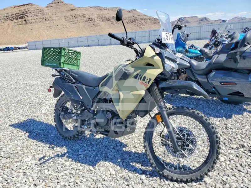 2022 Kawasaki KL650 photo