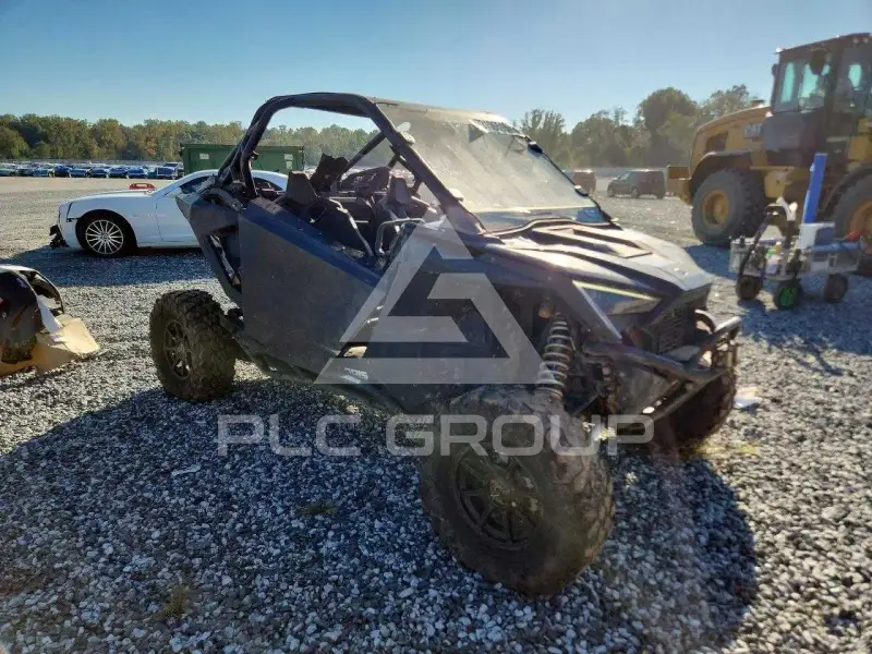2022 Polaris Sidebyside фото