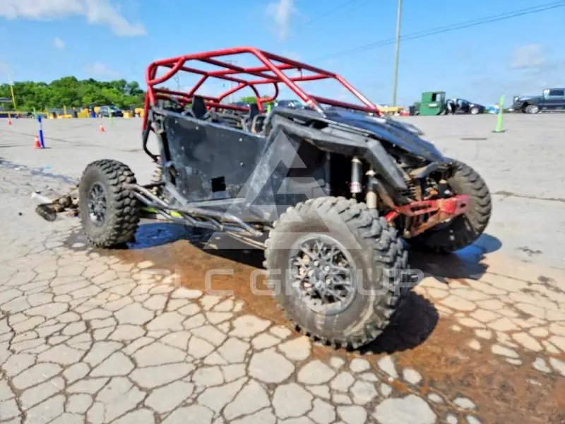 2022 Polaris Sidebyside photo