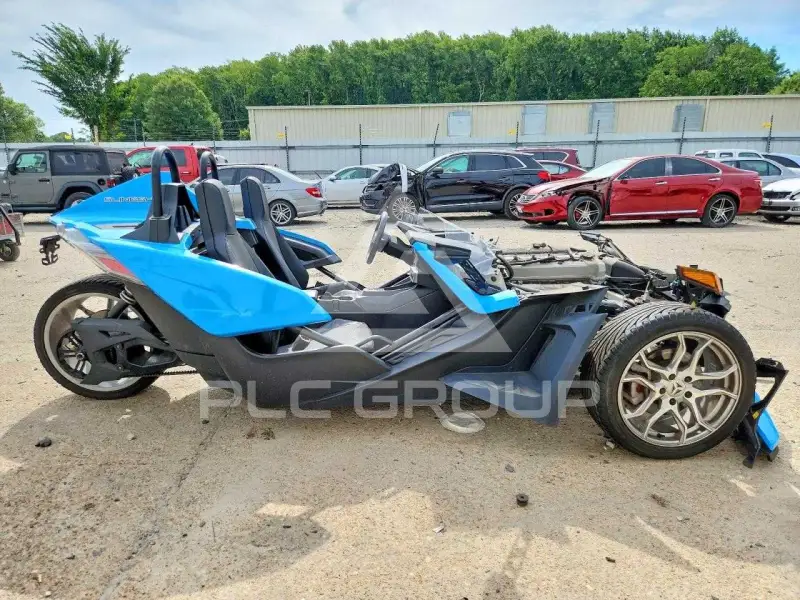 2022 Polaris Slingshot фото