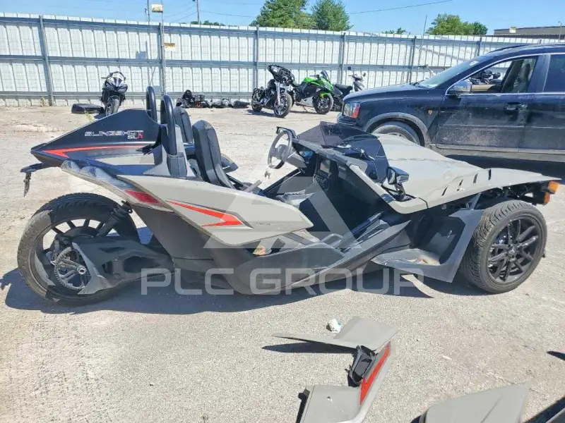2022 Polaris Slingshot фото