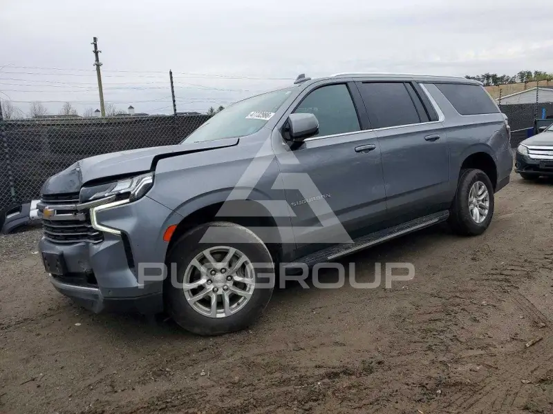 2022 Chevrolet Suburan photo