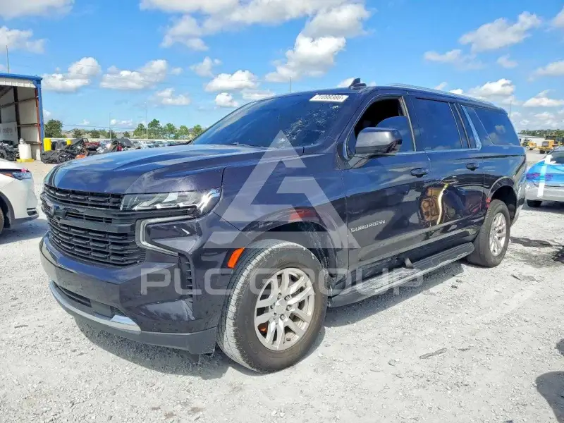 2022 Chevrolet Suburan photo