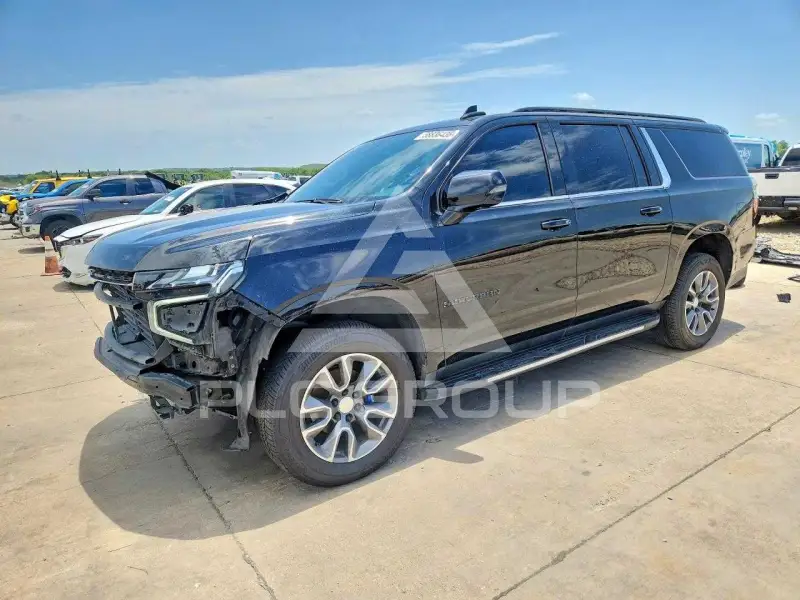 2022 Chevrolet Suburan фото