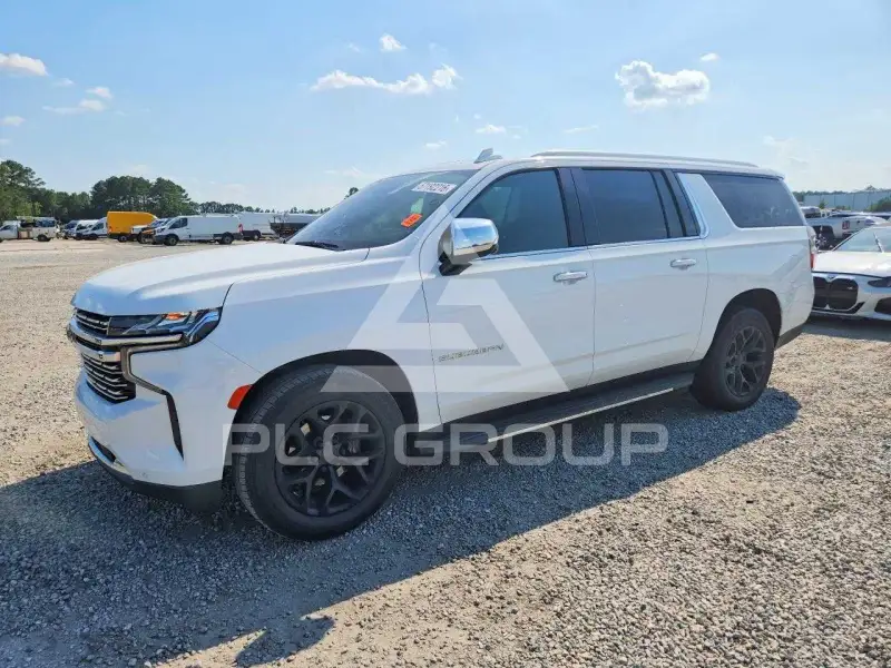 2022 Chevrolet Suburan фото