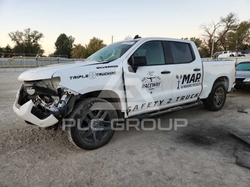 2022 Chevrolet SILVERADO photo