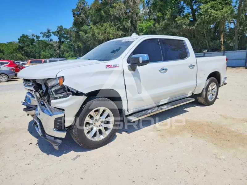 2022 Chevrolet Silverado фото