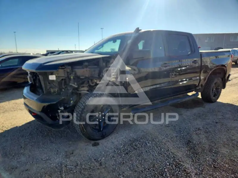 2022 Chevrolet Silverado фото