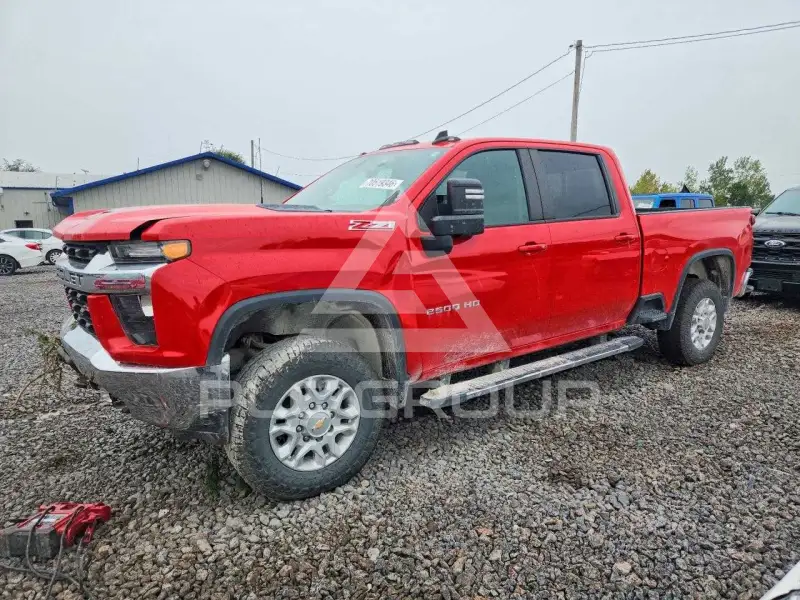 2022 Chevrolet Silverado фото