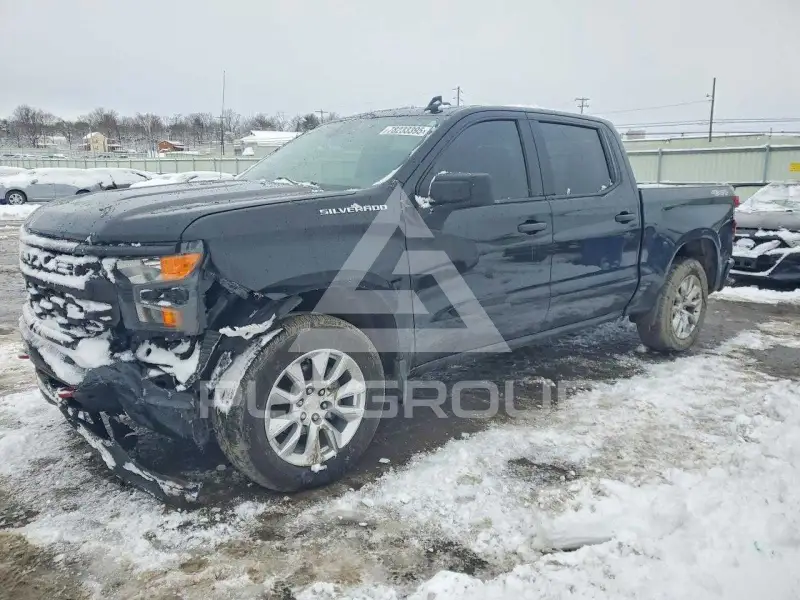 2022 Chevrolet Silverado фото