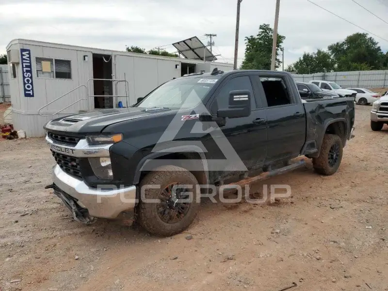 2022 Chevrolet Silverado фото