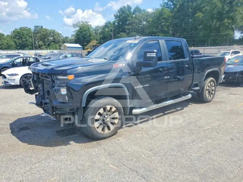 2022 Chevrolet Silverado photo
