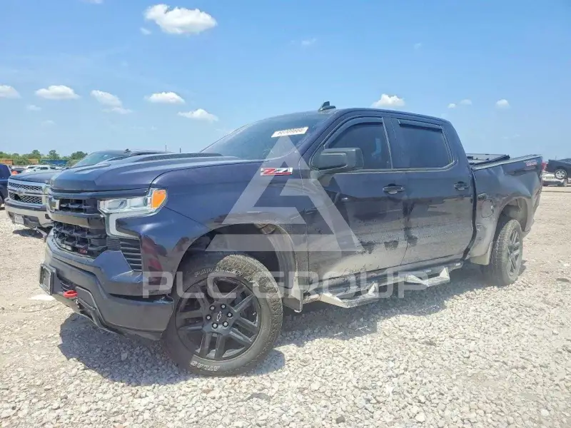 2022 Chevrolet Silverado photo