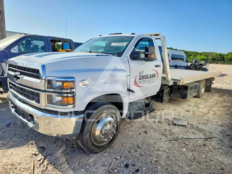 2022 Chevrolet Silverado фото