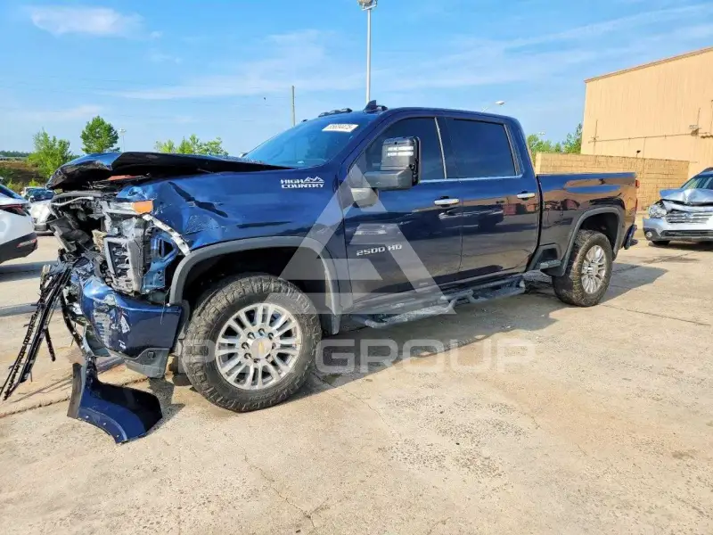 2022 Chevrolet Silverado photo